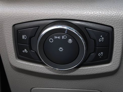 Used 2020 Ford F150 XLT AWD/4WD image 14