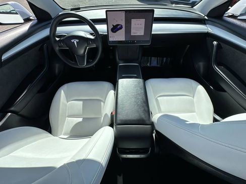 Used 2021 Tesla Model 3 Standard Range Plus image 29