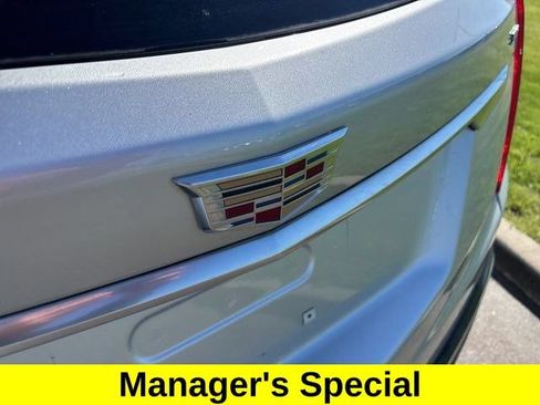 Used 2019 Cadillac XT5 FWD image 46