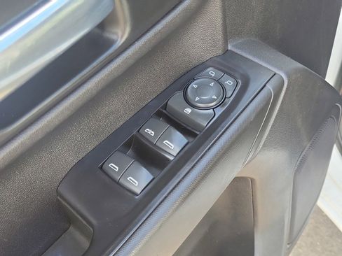Used 2019 Chevrolet Silverado 1500 Custom Trail Boss w/ Custom Convenience Package AWD/4WD image 14