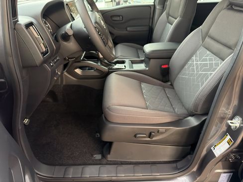 New 2026 Nissan Frontier SV w/ SV Convenience Package image 18