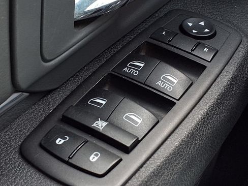 Used 2024 RAM 1500 Classic SLT RWD image 19