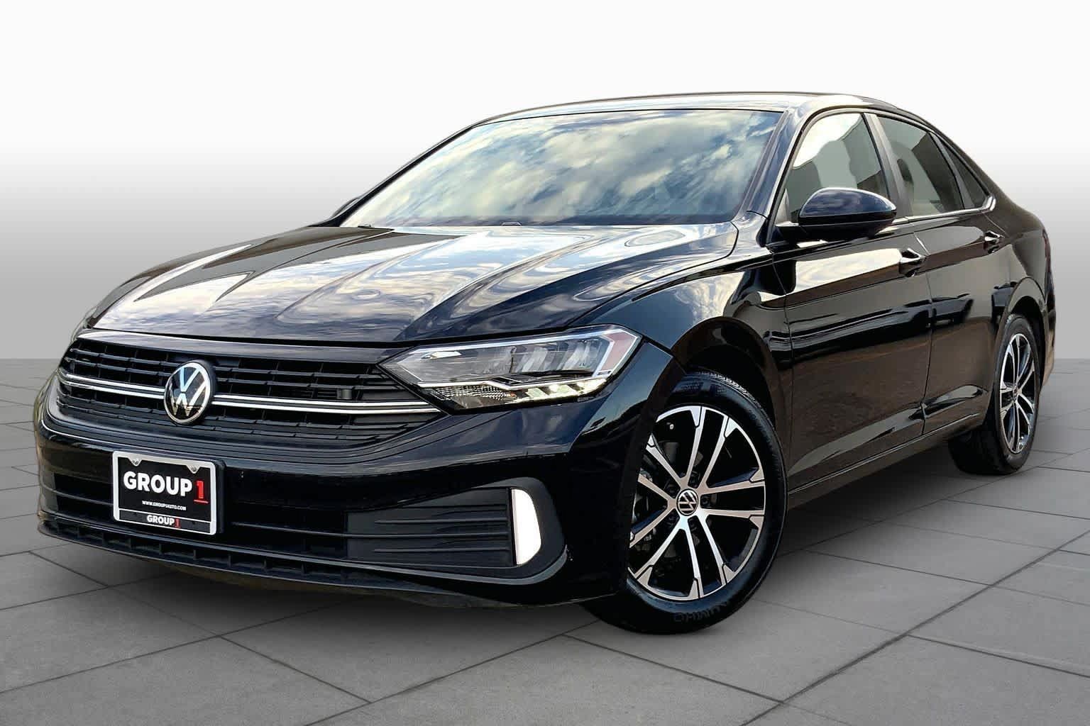 Used 2022 Volkswagen Jetta Sport FWD image 1