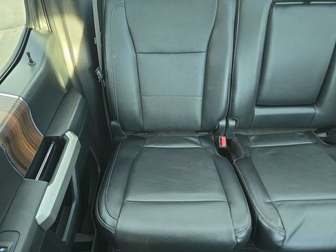 Used 2016 Ford F150 Lariat w/ Equipment Group 502A Luxury AWD/4WD image 14