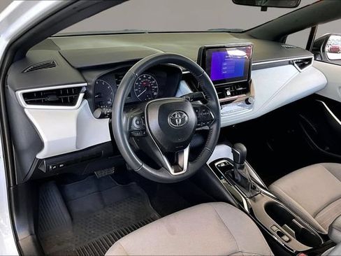 Used 2025 Toyota Corolla SE FWD image 14