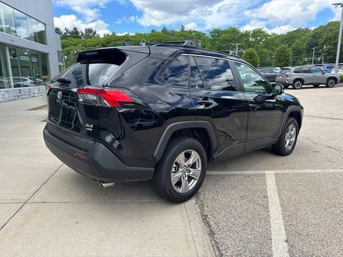 Used 2024 Toyota RAV4 XLE AWD/4WD image 2