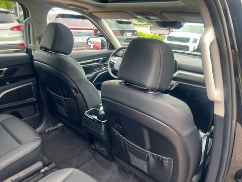 Certified 2025 Kia Telluride S AWD/4WD image 17