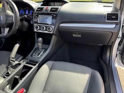 Used 2015 Subaru Crosstrek Touring AWD/4WD image 39