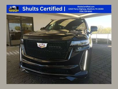 Used 2023 Cadillac Escalade ESV V