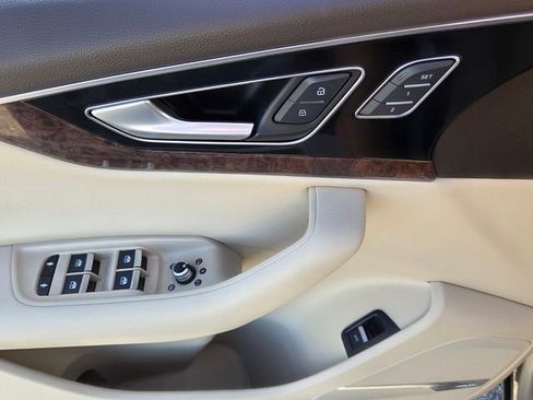 Used 2017 Audi Q7 3.0T Prestige image 33