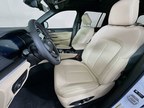 New 2025 Jeep Grand Cherokee Limited image 28