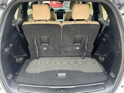 Used 2024 Jeep Grand Cherokee L Limited image 15