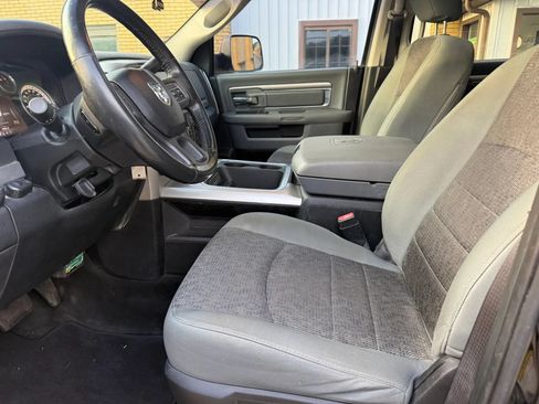 Used 2016 RAM 2500 Big Horn w/ Black Appearance Group AWD/4WD image 11