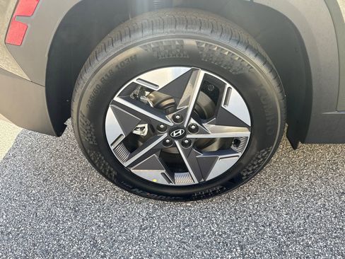 New 2026 Hyundai Tucson SEL image 17