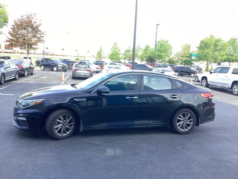 Used 2020 Kia Optima LX image 6