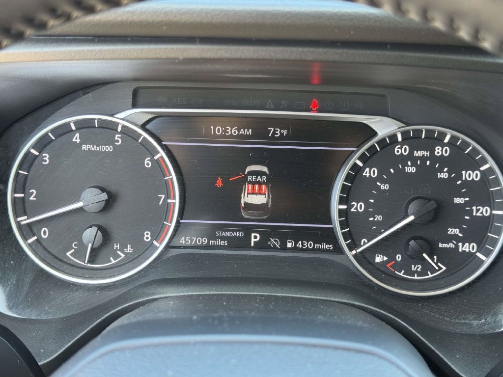 Used 2025 Nissan Rogue SV FWD image 14