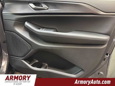 New 2026 Jeep Grand Cherokee Laredo X image 36