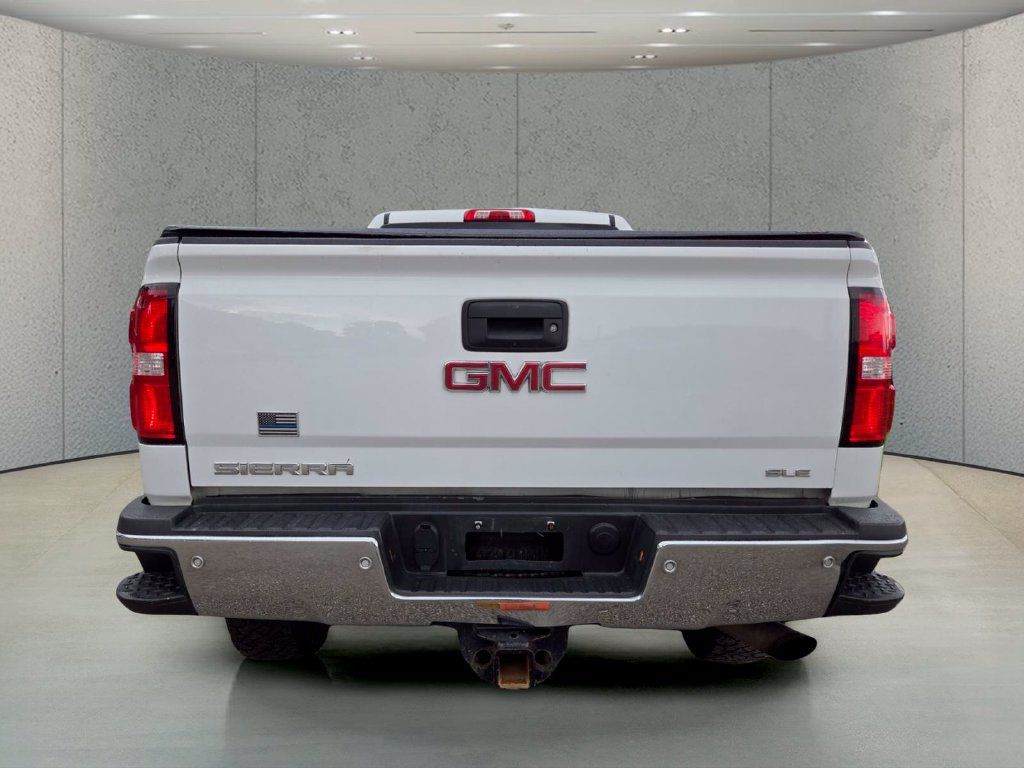 Used 2018 GMC Sierra 2500 SLE w/ HD SLE Preferred Plus Package AWD/4WD image 6