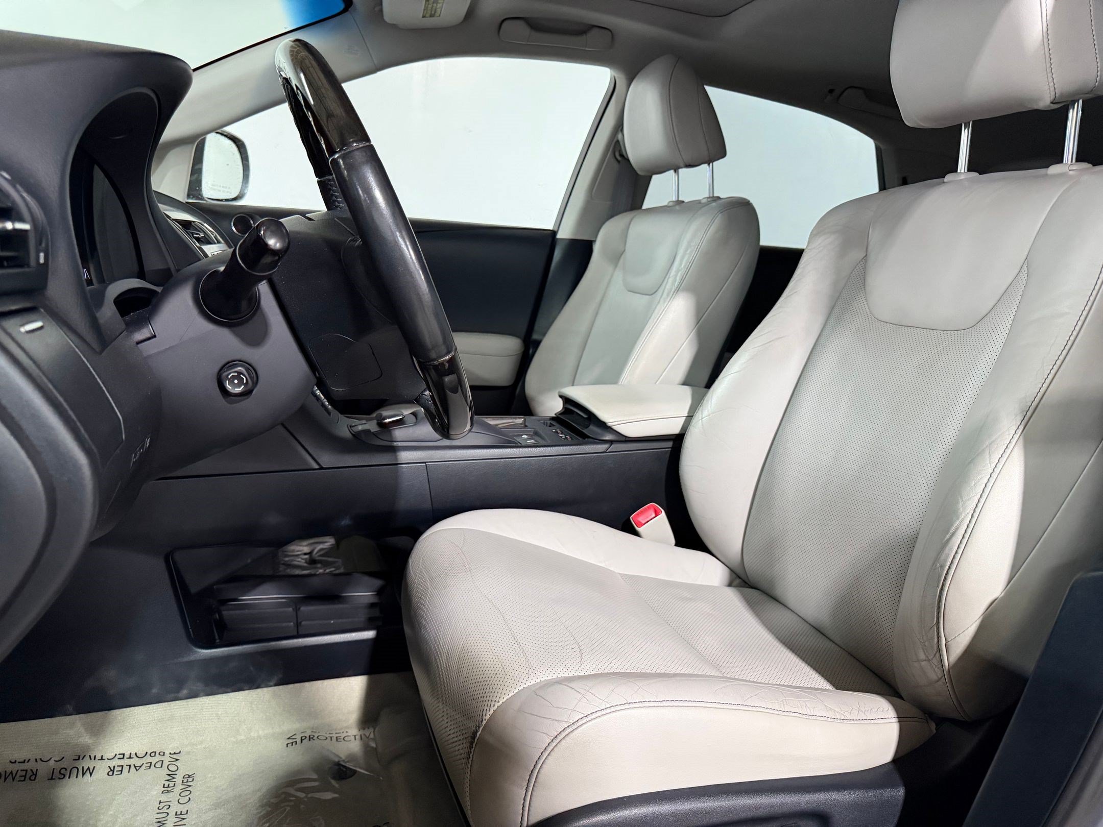 Used 2013 Lexus RX 450h FWD w/ Navigation Pkg image 5