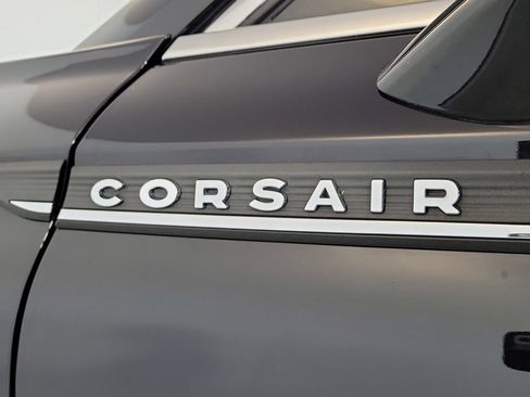 Used 2023 Lincoln Corsair AWD image 8