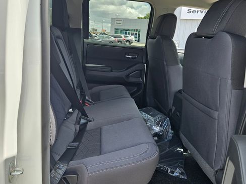 New 2026 Nissan Frontier SV w/ Tow Package AWD/4WD image 13