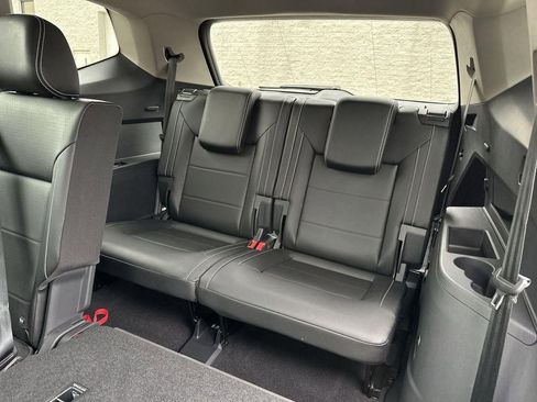 Used 2023 Volkswagen Atlas SE FWD image 25