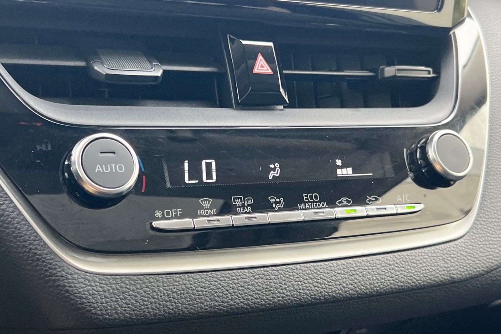Certified 2023 Toyota Corolla LE w/ LE Premium Package FWD image 19