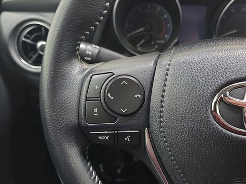 Used 2017 Toyota Corolla iM image 17