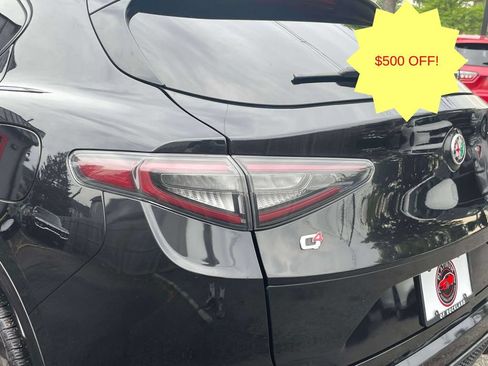 Used 2024 Alfa Romeo Stelvio Veloce AWD/4WD image 11