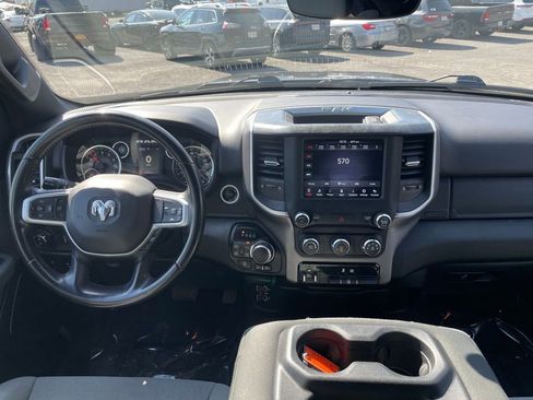 Used 2021 RAM 1500 Big Horn image 11