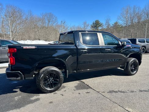 Used 2022 Chevrolet Silverado 1500 Custom Trail Boss w/ Midnight Edition image 5