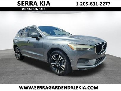 Used 2018 Volvo XC60 T5 Momentum w/ Vision Package