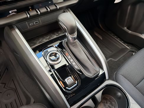 New 2026 Chevrolet Colorado LT image 28