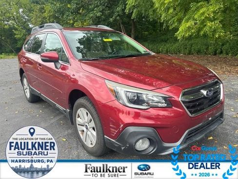 Used 2018 Subaru Outback 2.5i Premium AWD/4WD image 1