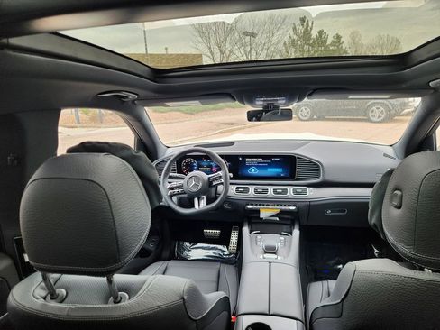 New 2026 Mercedes-Benz GLS 450 4MATIC image 14