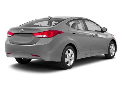 Used 2013 Hyundai Elantra GLS w/ Preferred Pkg FWD image 3
