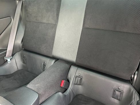 Used 2022 Toyota GR86 Premium image 12