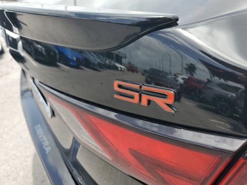 New 2025 Nissan Sentra SR w/ Midnight Edition image 9