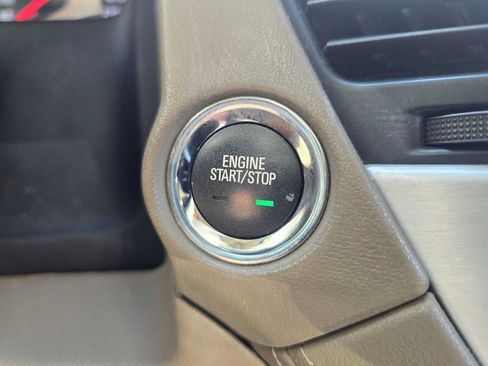 Used 2020 GMC Yukon SLT w/ Open Road Package AWD/4WD image 33