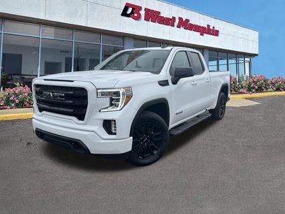 Used 2022 GMC Sierra 1500 Elevation w/ LPO, Elevation Black Package