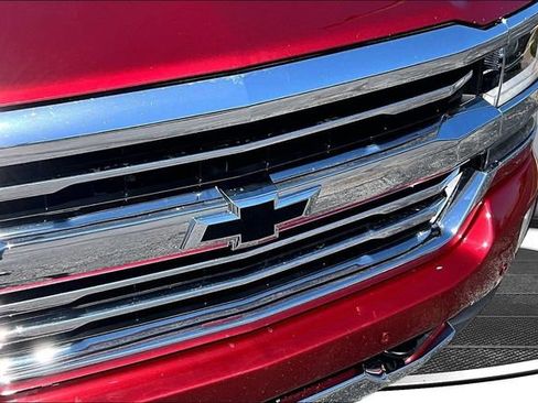 Used 2018 Chevrolet Silverado 1500 High Country AWD/4WD image 33