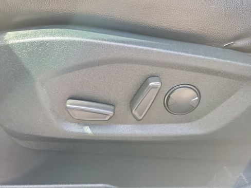 Used 2022 Ford Edge Titanium AWD/4WD image 13