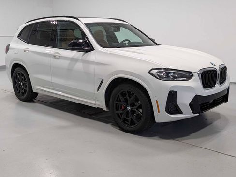 Used 2023 BMW X3 M40i image 6