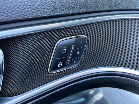Used 2017 Ford Explorer Limited AWD/4WD image 36