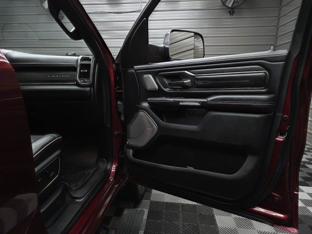Used 2019 RAM 1500 Limited AWD/4WD image 38