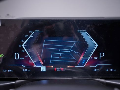 Used 2023 BMW i4 eDrive35 w/ Premium Package image 21