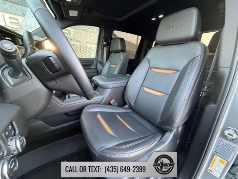 Used 2024 GMC Sierra 3500 AT4 w/ AT4 Premium Plus Package image 11