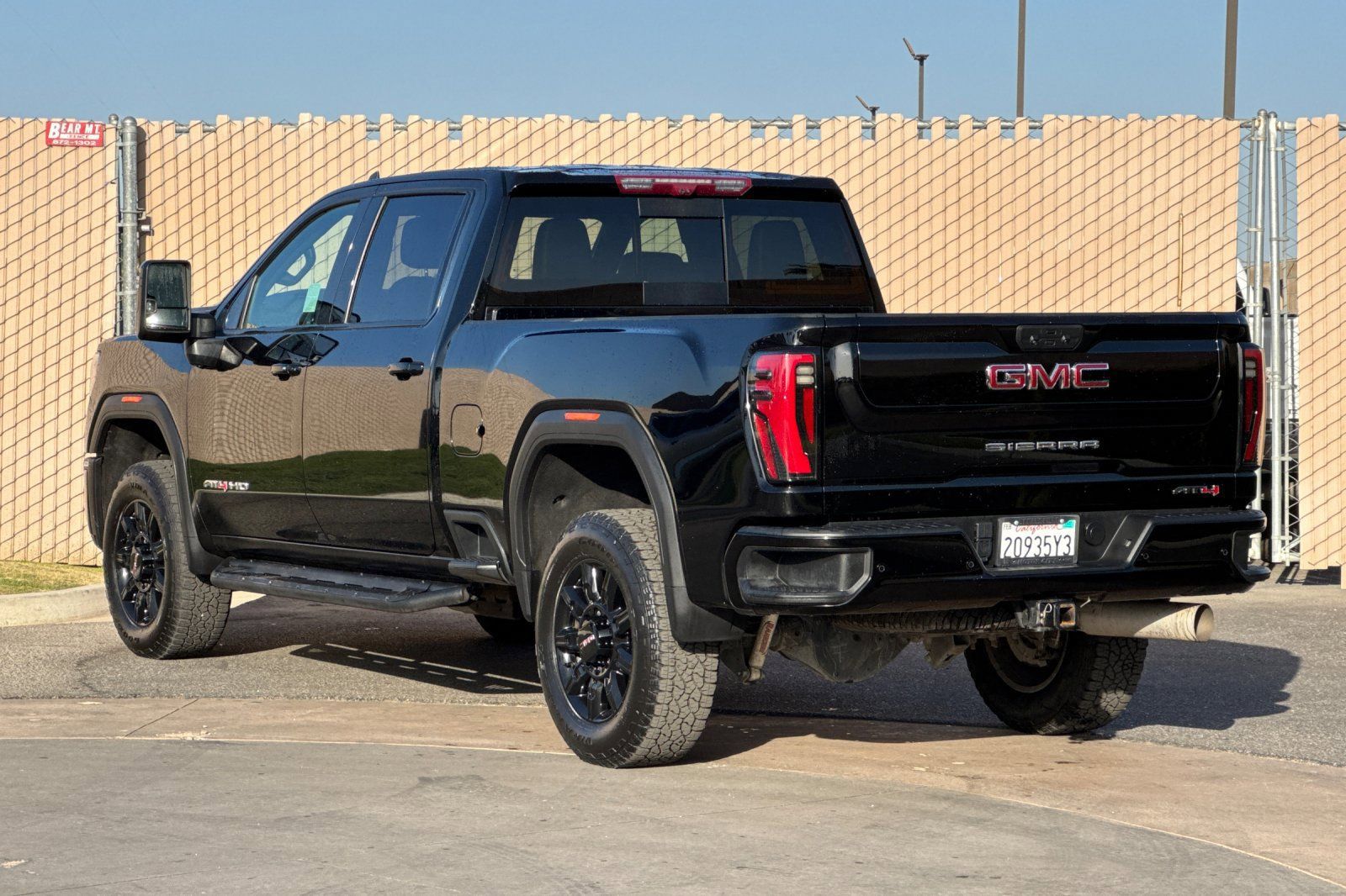 Used 2024 GMC Sierra 2500 AT4 w/ Max Trailering Package AWD/4WD image 6
