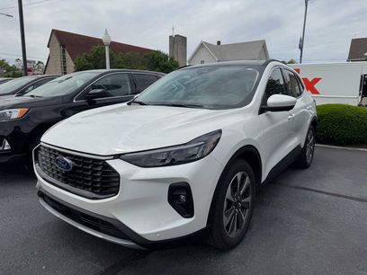 Used 2024 Ford Escape Platinum w/ Premium Technology Package