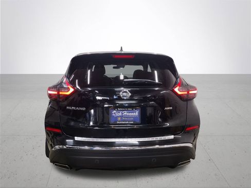 Used 2022 Nissan Murano S image 11